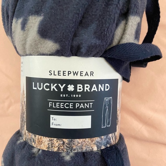 Lucky Brand sleepwear fleece pants - Picture 2 of 7